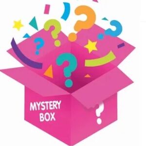 Women’s PLUS Size  Mystery Box